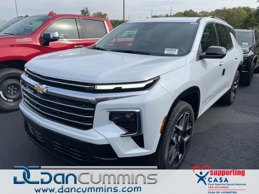 2026 Chevrolet Traverse High Country photo 1