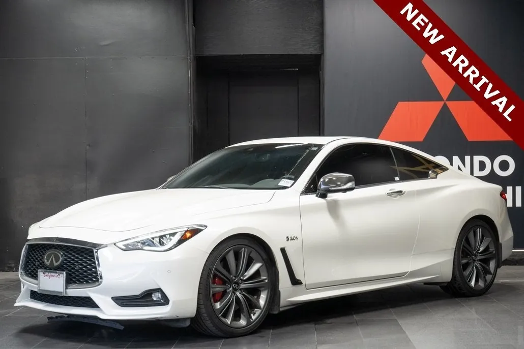 2020 Infiniti Q60 Red Sport 400 photo 1