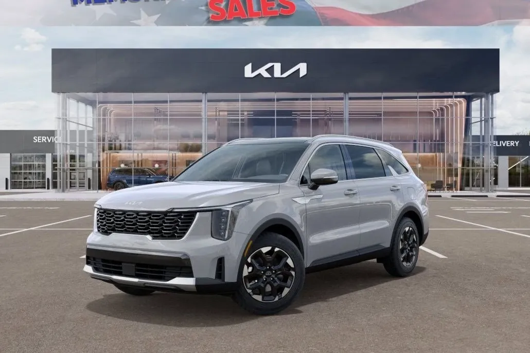 2025 Kia Sorento S photo 1