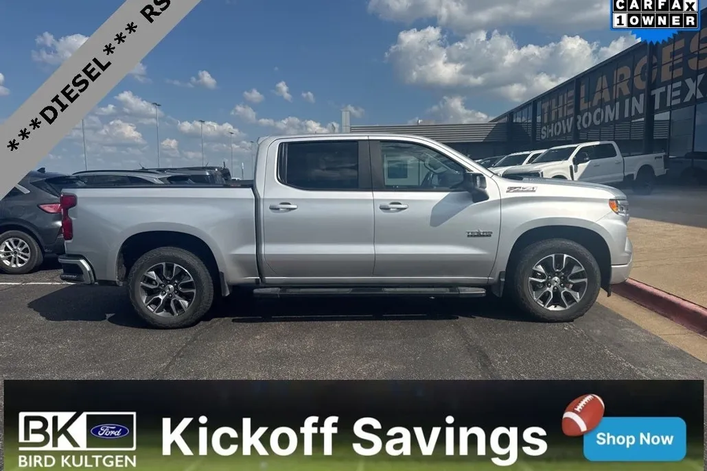 2022 Chevrolet Silverado 1500 RST photo 1