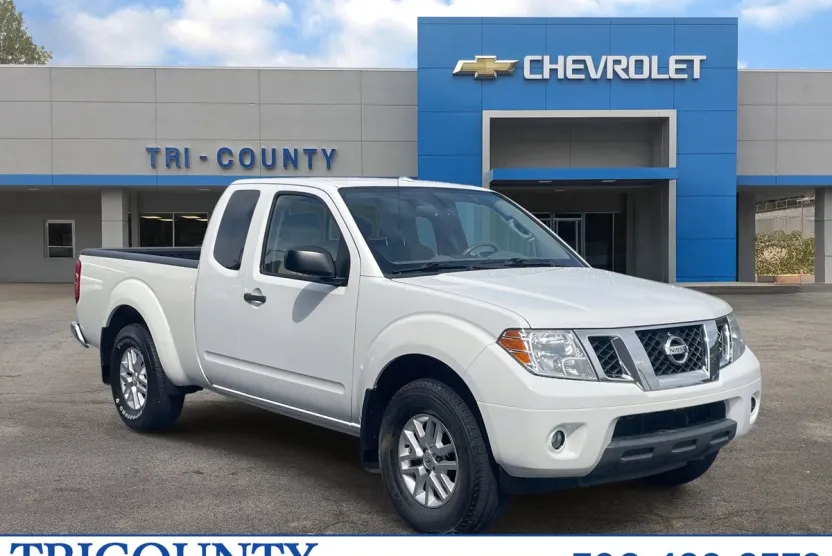 2016 Nissan Frontier SV photo 1