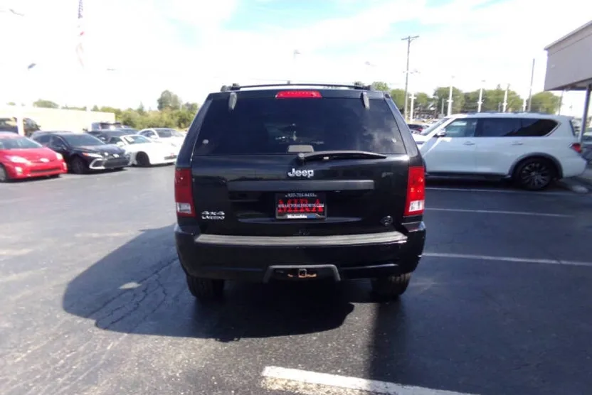 2008 Jeep Grand Cherokee Laredo photo 1