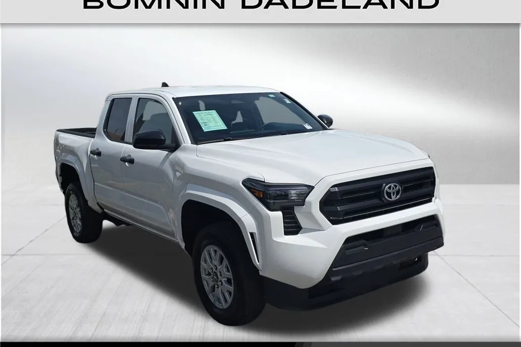 2024 Toyota Tacoma SR photo 1