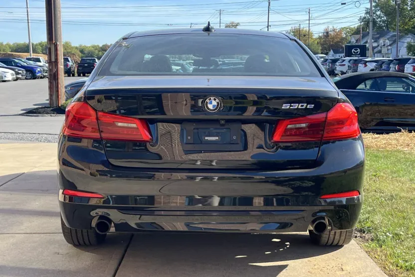 2020 Bmw 530e xDrive photo 1