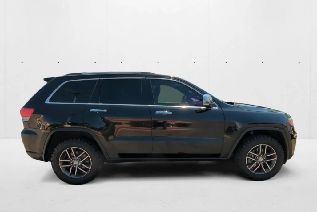 2017 Jeep Grand Cherokee Limited photo 1