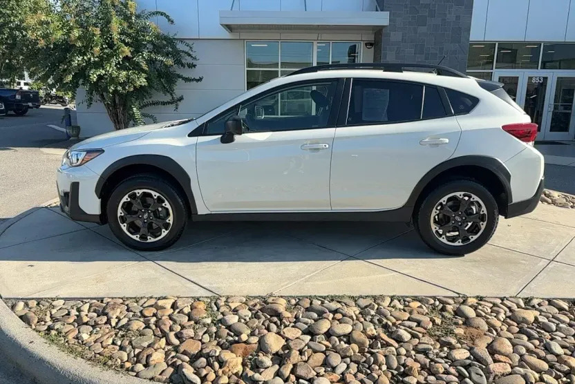 2023 Subaru Crosstrek Base photo 1