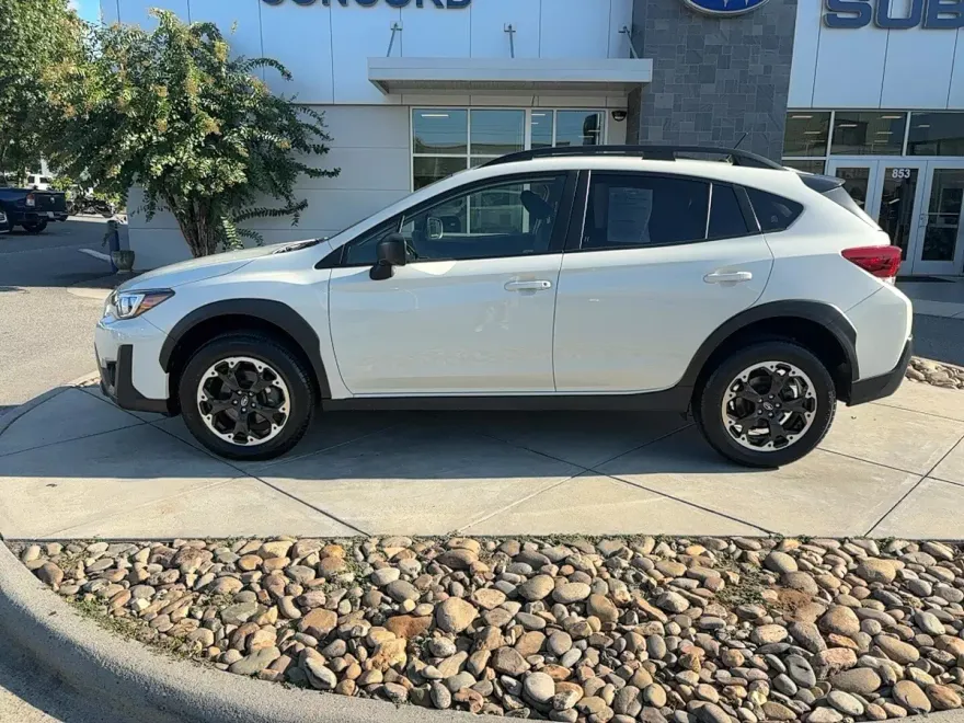 2023 Subaru Crosstrek Base photo 1