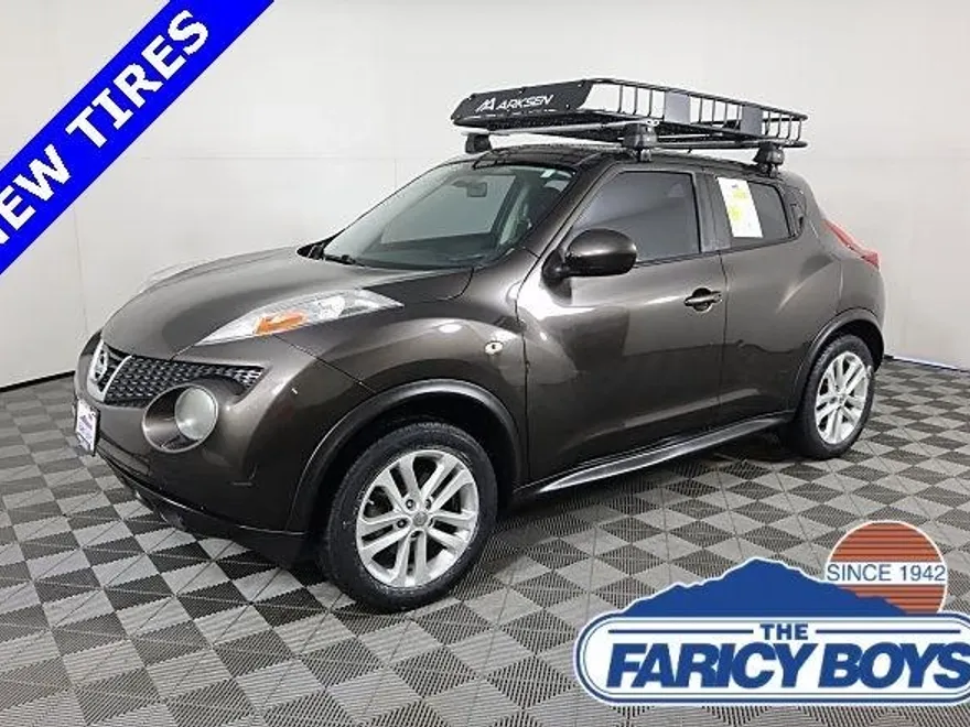 2013 Nissan Juke S photo 1