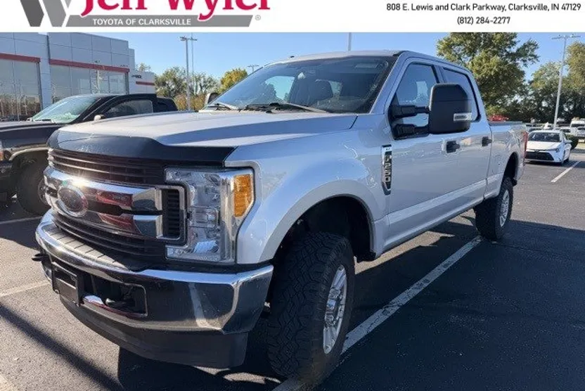 2017 Ford F-250 photo 1