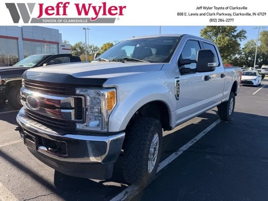2017 Ford F-250 photo 1