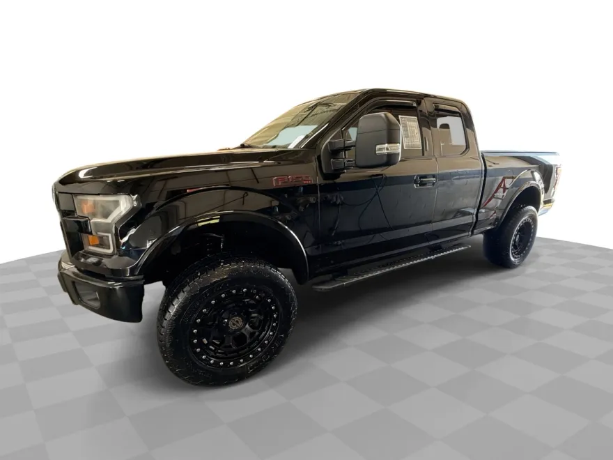 2017 Ford F-150 XLT photo 1