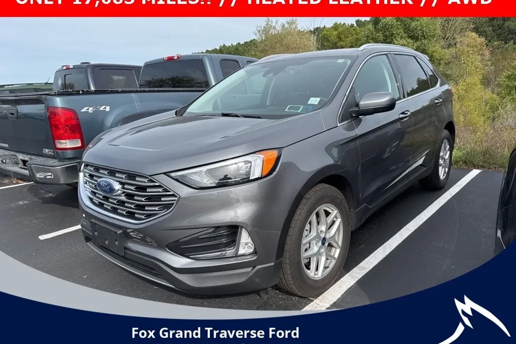 2022 Ford Edge SEL photo 1
