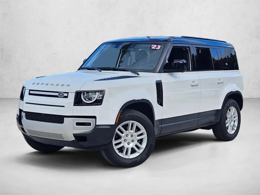 2023 Land Rover Defender 110 S photo 1