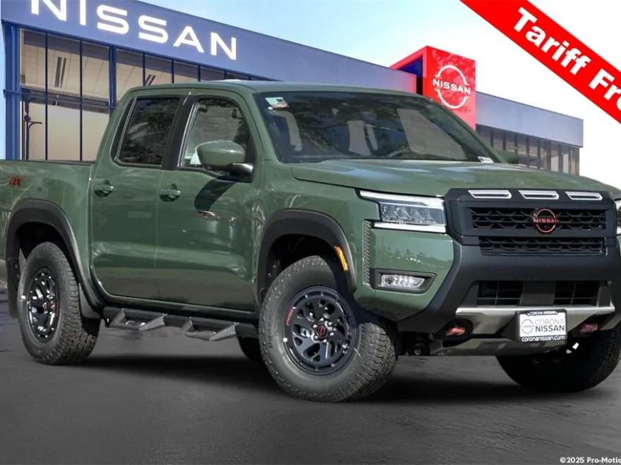 2025 Nissan Frontier PRO-4X photo 1