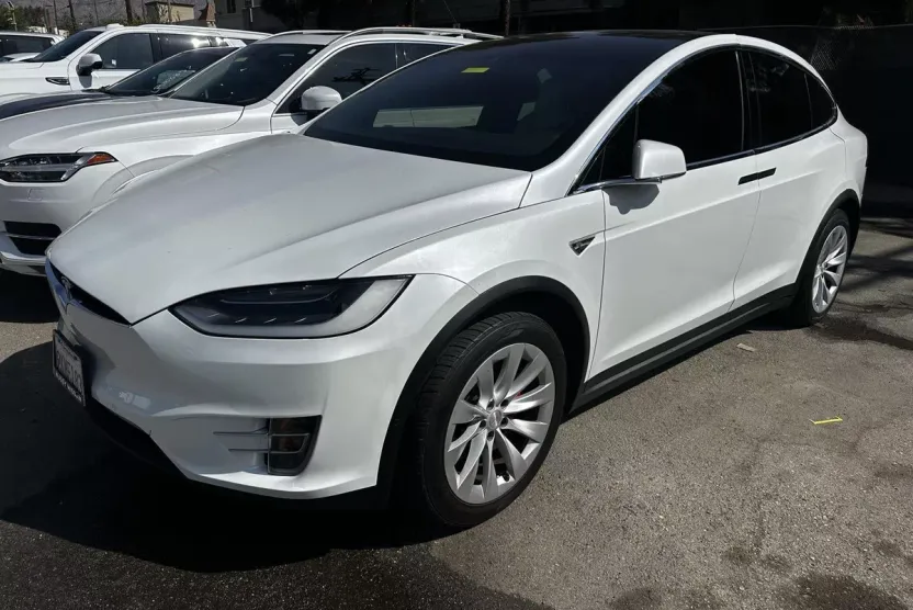 2016 Tesla Model X P90D photo 1