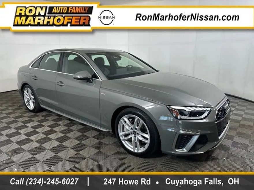 2023 Audi A4 45 S line Premium Plus photo 1