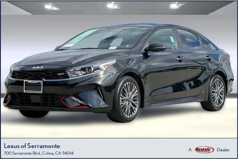 2023 Kia Forte GT-Line photo 1