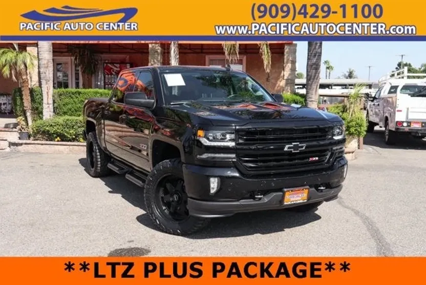 2017 Chevrolet Silverado 1500 LTZ photo 1
