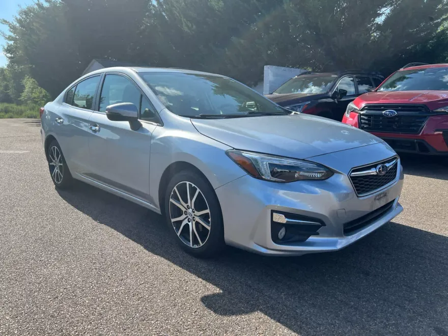 2018 Subaru Impreza 2.0i Limited photo 1