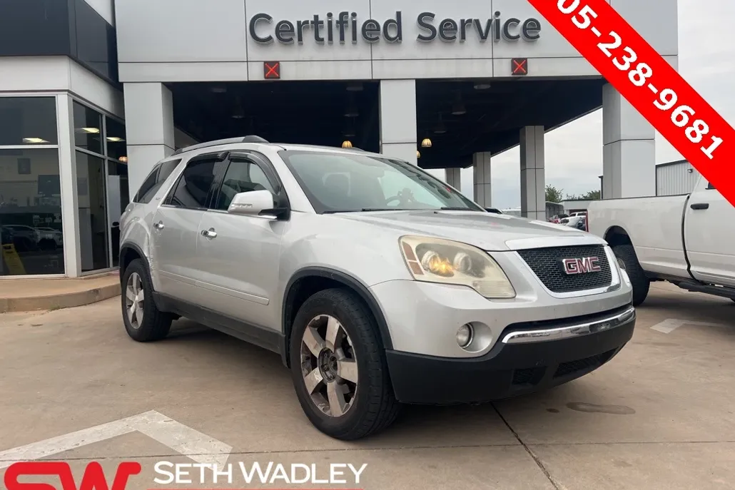 2011 Gmc Acadia SLT photo 1