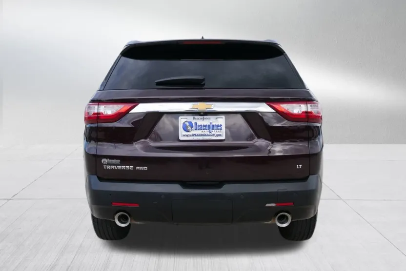 2021 Chevrolet Traverse Cloth 1LT photo 1