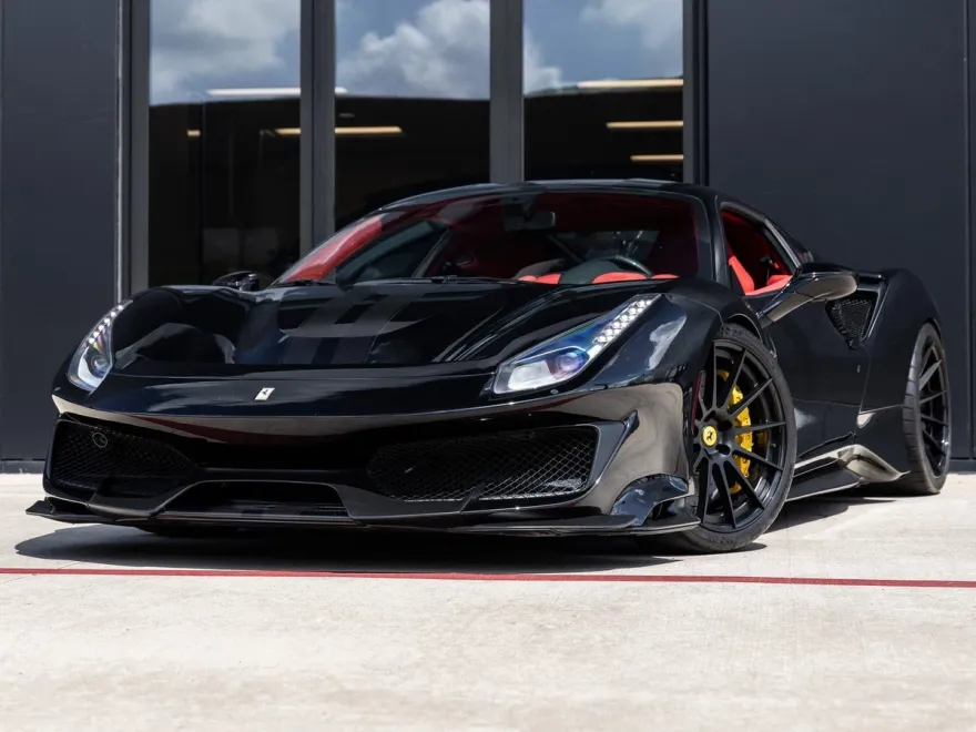 2020 Ferrari 488 Pista photo 1
