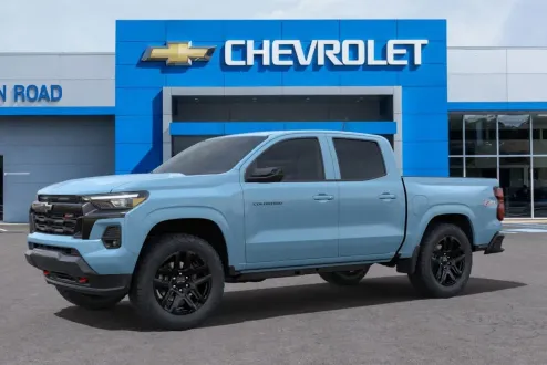 2025 Chevrolet Colorado Z71 photo 2