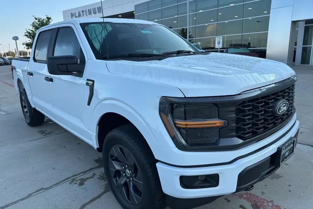 2025 Ford F-150 STX photo 1
