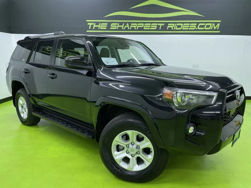 2024 Toyota 4Runner SR5 photo 1