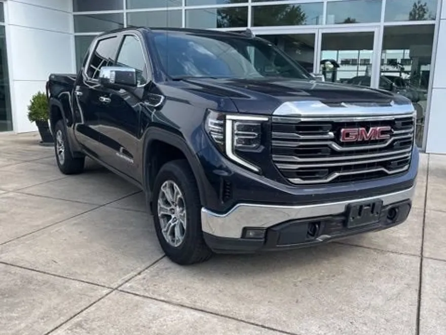 2024 Gmc Sierra 1500 SLT photo 1
