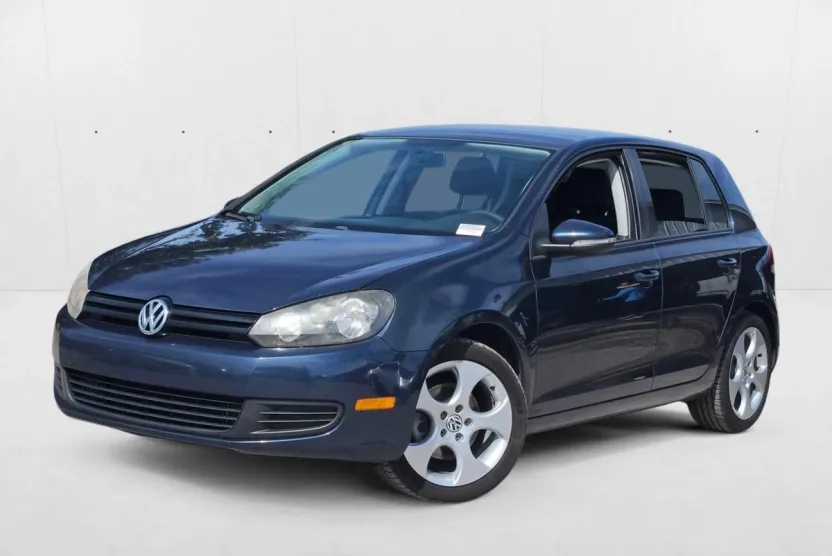 2011 Volkswagen Golf 2.5L photo 1