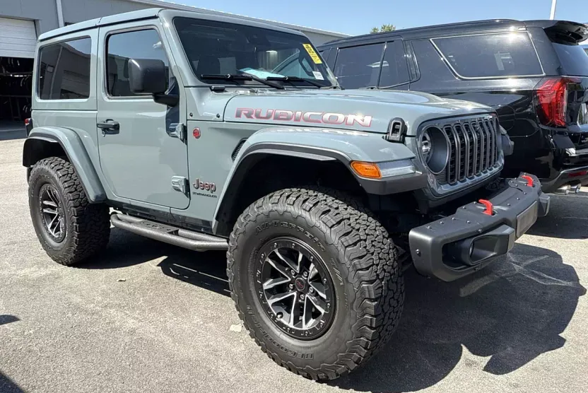2024 Jeep Wrangler Rubicon X photo 1