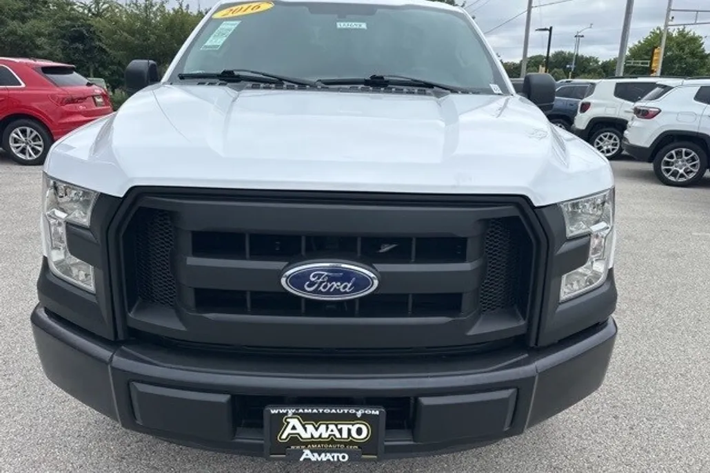 2016 Ford F-150 XLT photo 1
