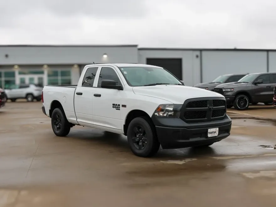2024 Ram 1500 Classic Tradesman photo 1