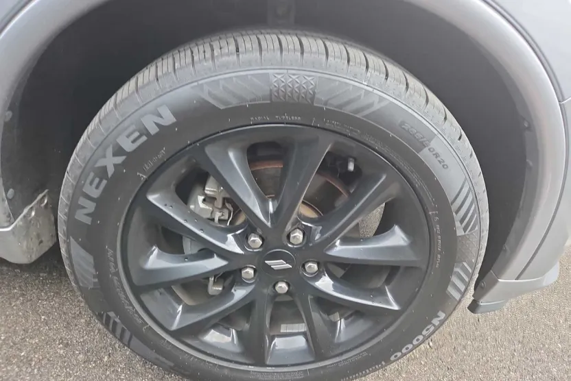 2019 Dodge Durango SXT Plus photo 1