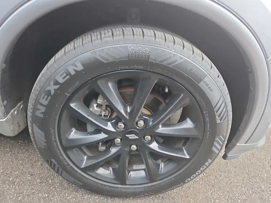 2019 Dodge Durango SXT Plus photo 1