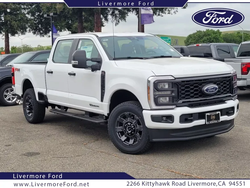 2025 Ford F-250 XL photo 1