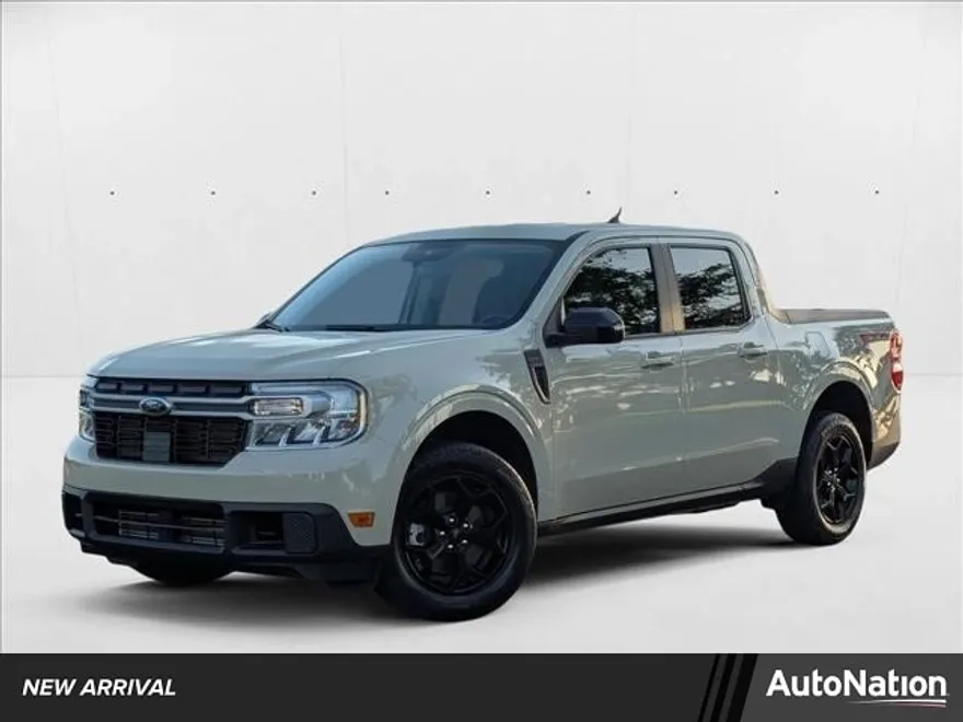 2024 Ford Maverick Lariat photo 1