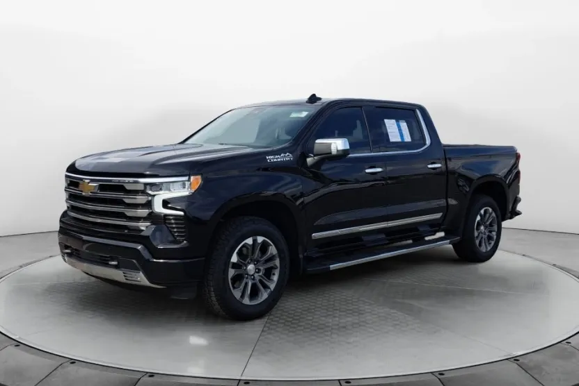 2023 Chevrolet Silverado 1500 High Country photo 1