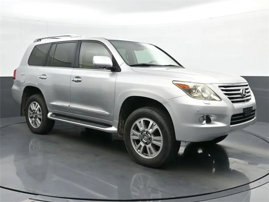 2008 Lexus LX 570 photo 1