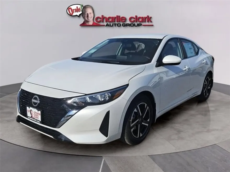 2025 Nissan Sentra SV photo 1