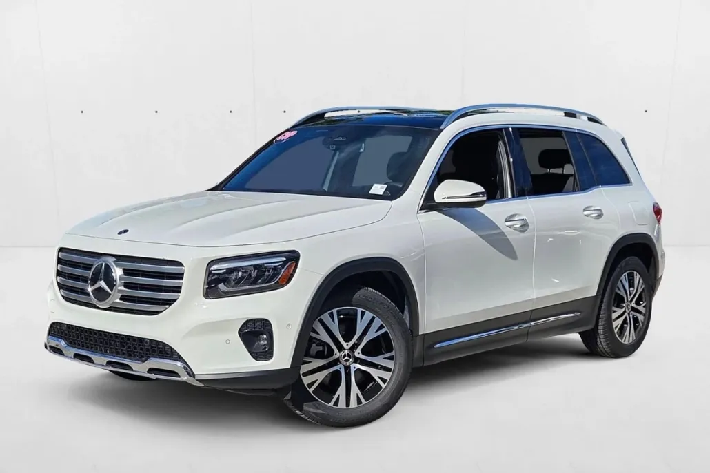 2025 Mercedes Benz GLB 250 photo 1