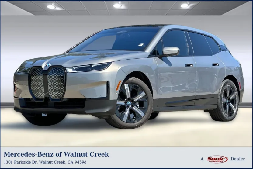 2025 Bmw iX photo 1