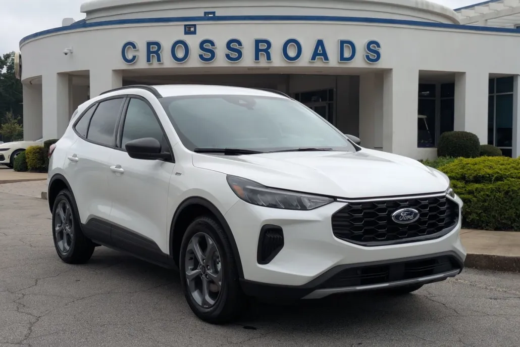 2025 Ford Escape ST-Line photo 1