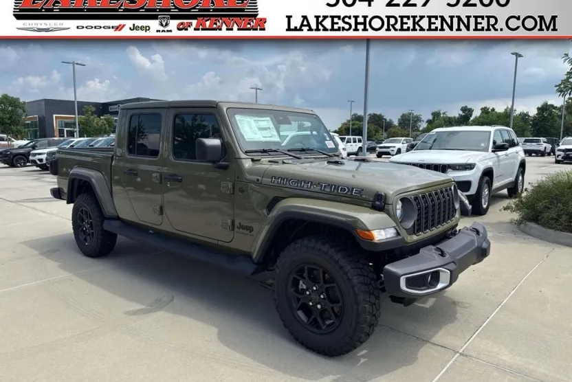 2025 Jeep Gladiator Sport photo 1