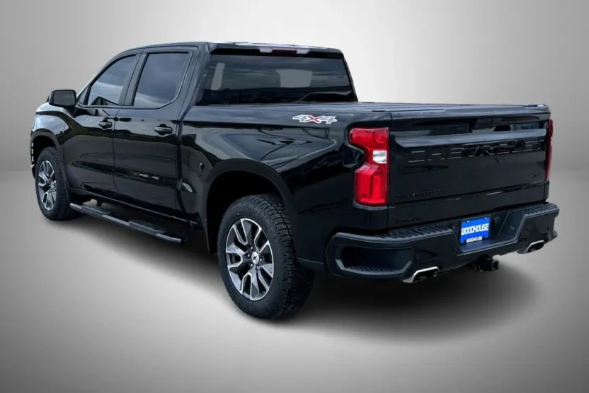 2022 Chevrolet Silverado 1500 RST photo 1