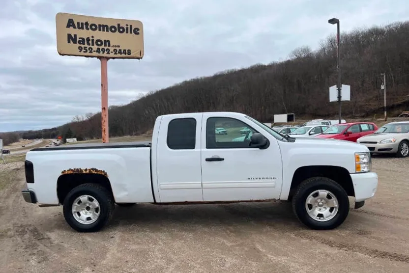 2011 Chevrolet Silverado LTZ photo 1