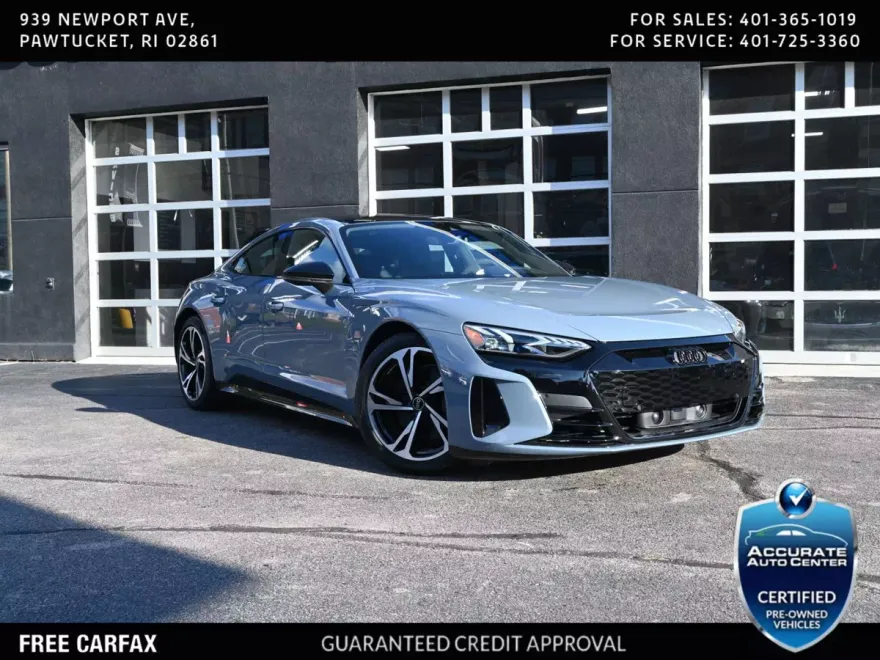 2022 Audi e-tron GT Premium Plus photo 1