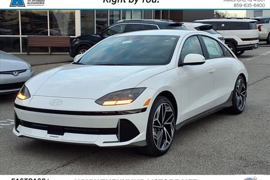 2025 Hyundai Ioniq 6 SEL photo 1