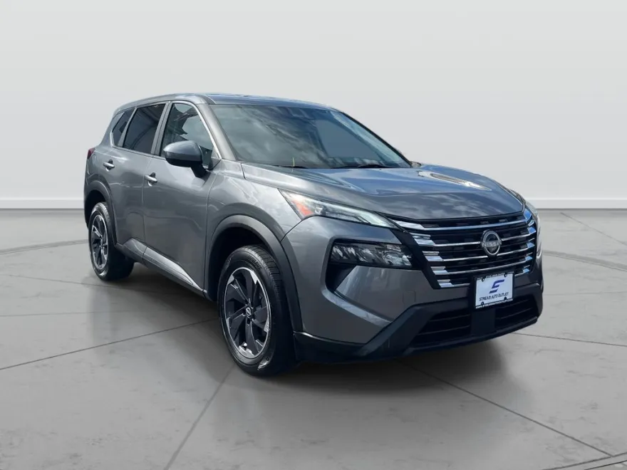 2024 Nissan Rogue SV photo 1